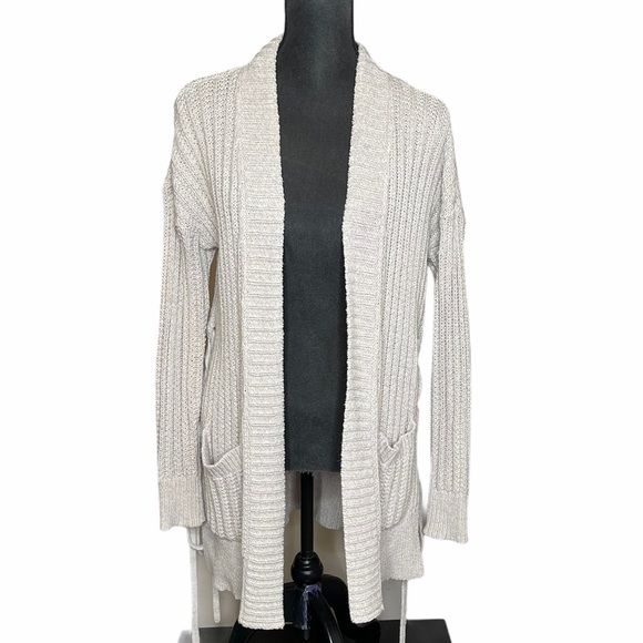 Cardigan sweater. - Picture 2 of 7